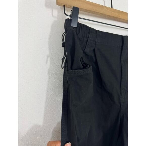 Bershka Parachute Pants Black - Picture 3 of 13